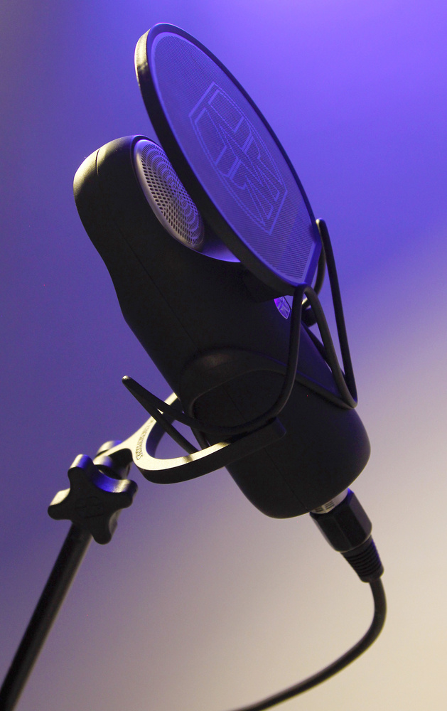 Aston Aston Element Cardioid Condenser Mic - Recording