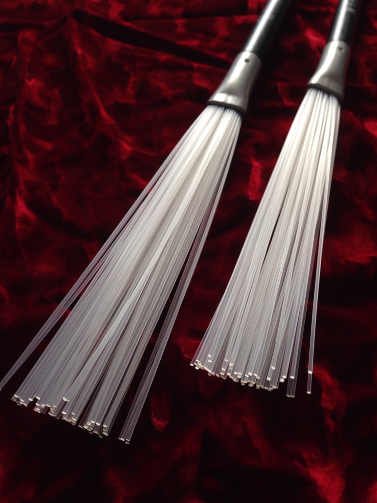 Headhunters Headhunters Waves Brushes In White - Drums