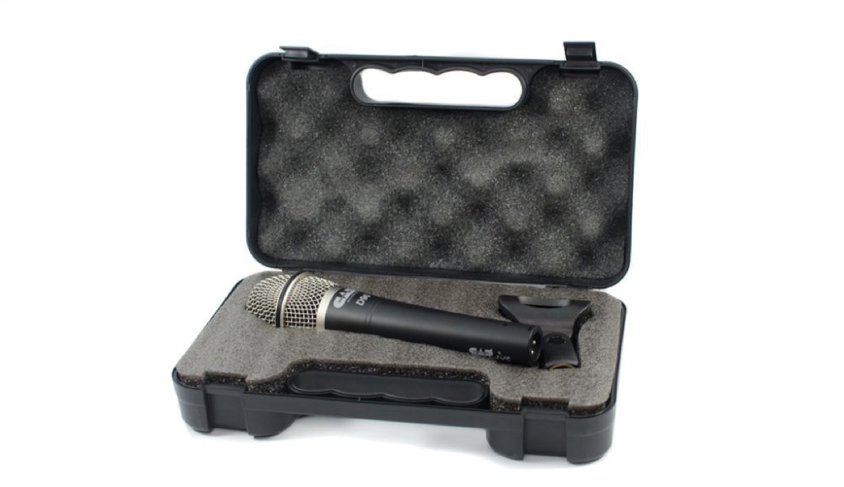 CAD CAD Premium Supercardioid Dynamic Handheld Microphone - Recording