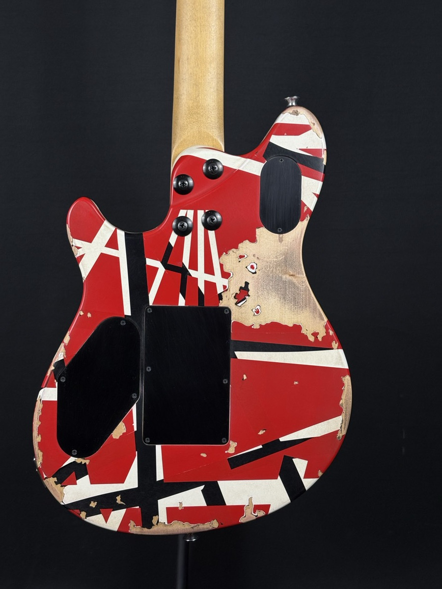 EVH EVH Limited Edition Wolfgang Striped Series Aged, Red With Black Stripes - Guitars