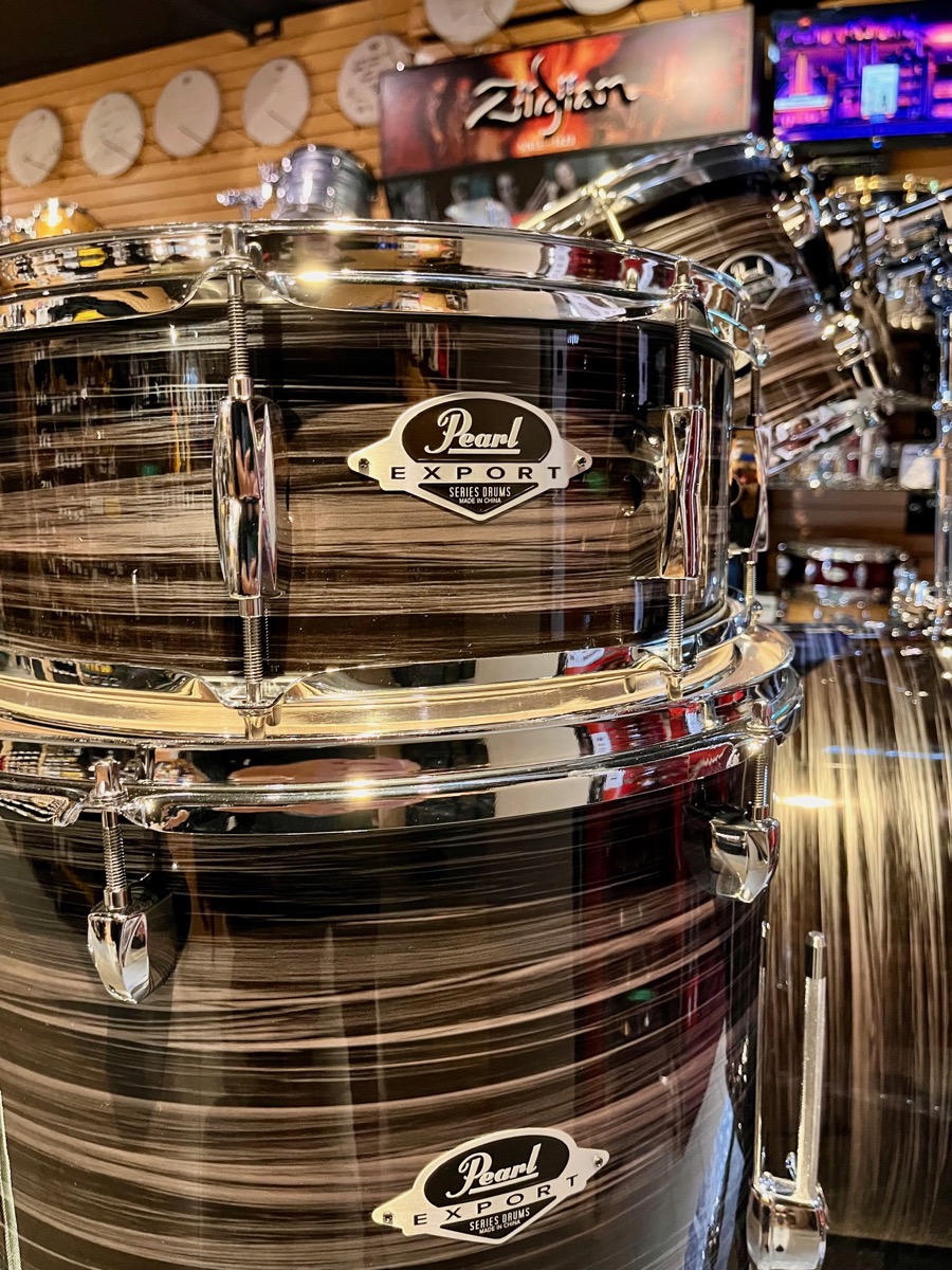 Pearl Pearl Export Five Piece Shell Pack Graphite Silver Twist 10,12,16FT,22 14" Snare - Drums