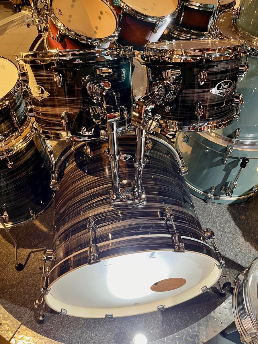 Pearl Pearl Export Five Piece Shell Pack Graphite Silver Twist 10,12,16FT,22 14" Snare - Drums