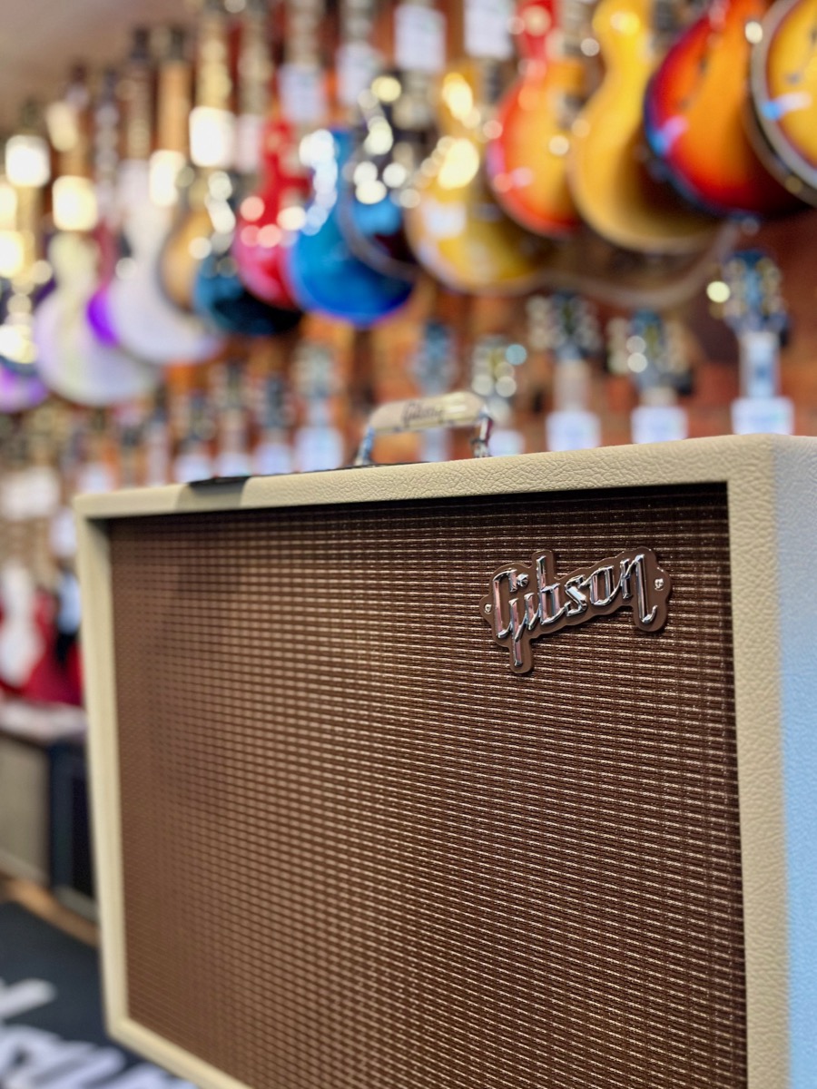 Gibson Gibson Dual Falcon 2 x 10-inch Tube Combo Amplifier - Reverb, Trem - Guitars