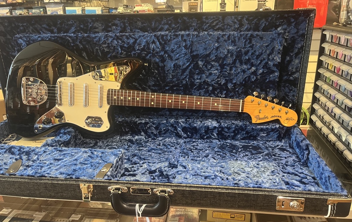 Fender Fender Johnny Marr Signature Special Jaguar, Limited Edition, Black - Guitars