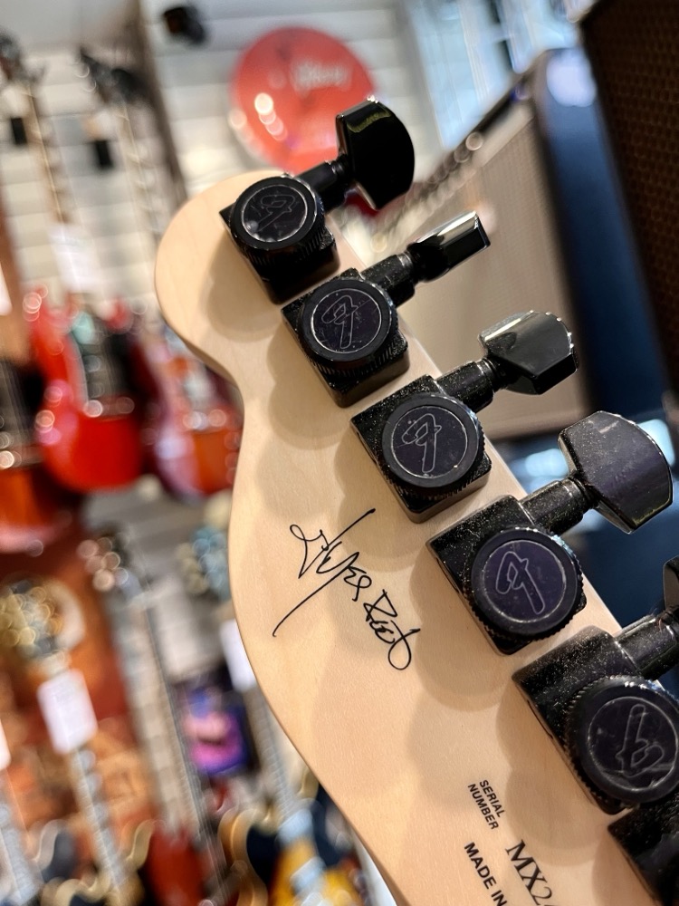 Fender Fender Jim Root Telecaster HH - White With Ebony Fingerboard w/Hardshell Case - Guitars