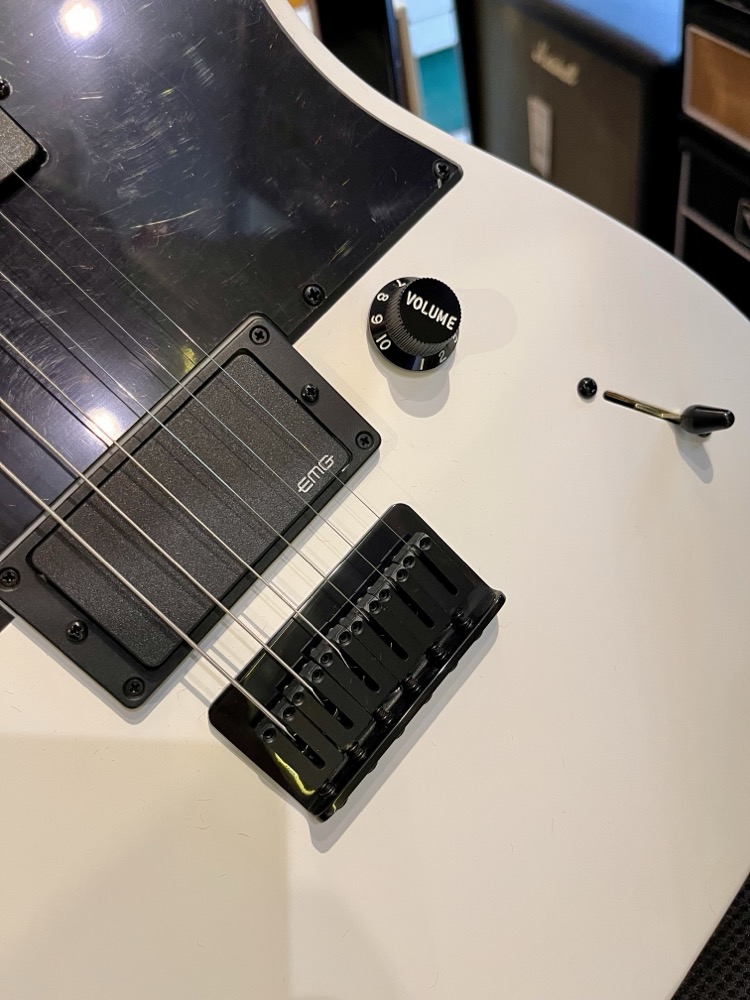 Fender Fender Jim Root Telecaster HH - White With Ebony Fingerboard w/Hardshell Case - Guitars