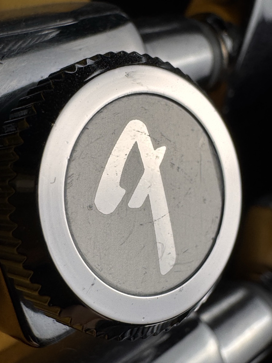 Fender Fender 70th Anniversary American Pro II  Stratocaster RW - Comet Burst - Guitars