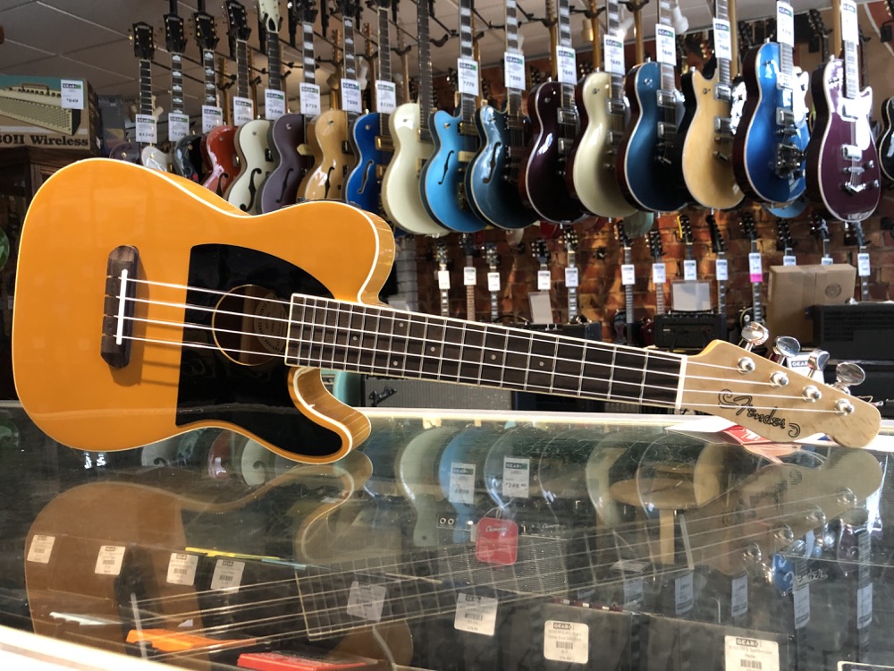 Fender Fender Fullerton Tele Uke Concert Butterscotch Blonde - Ukuleles