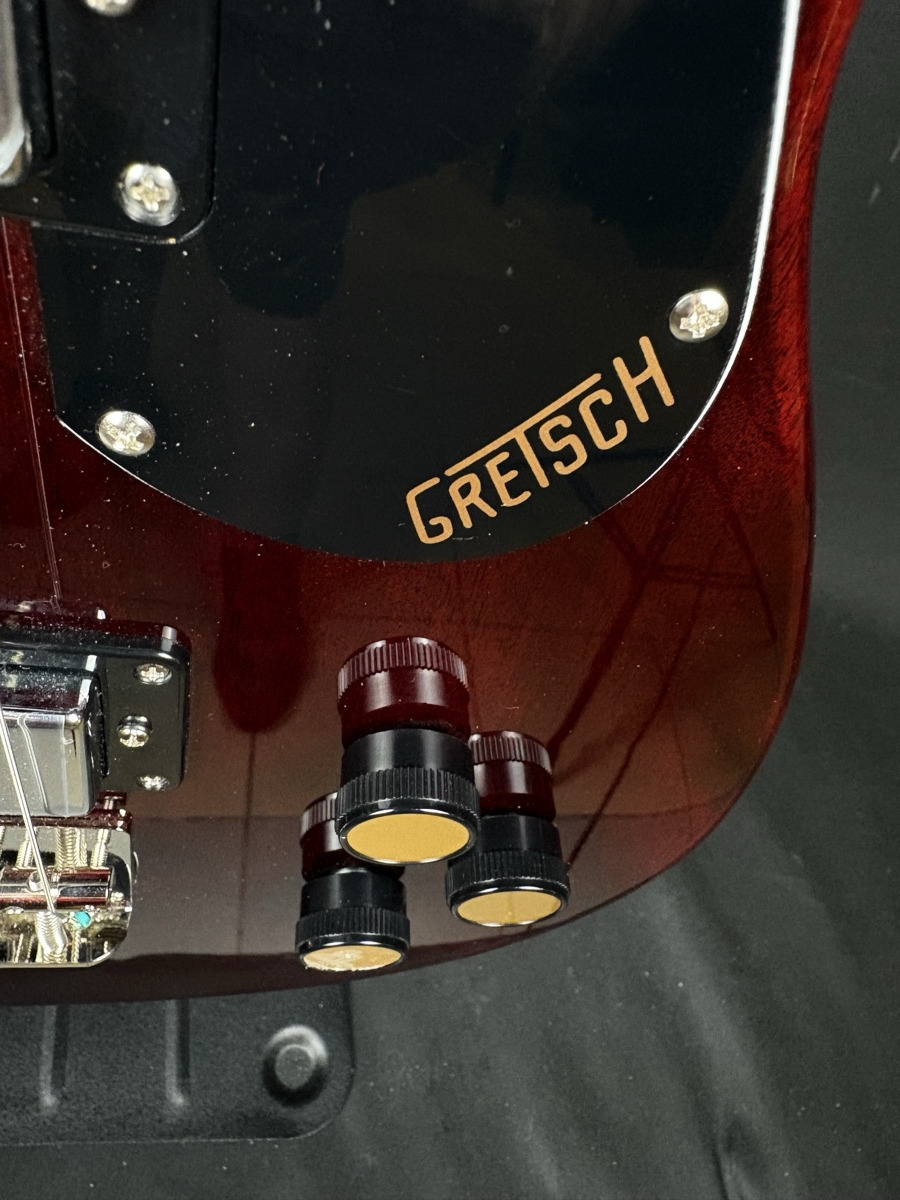 Gretsch Gretsch Streamliner Jet Club Bass Single Cut In Walnut Stain - Basses