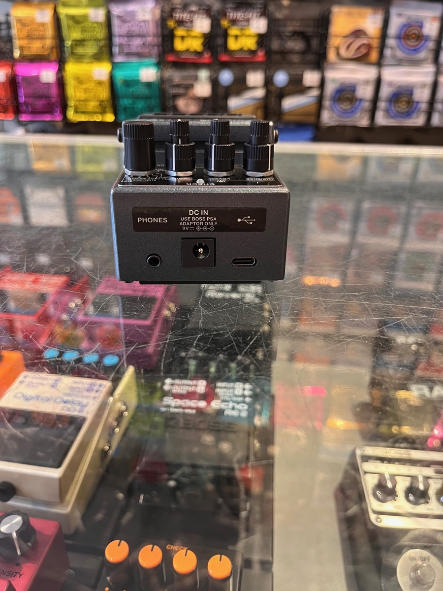 BOSS BOSS IR-2 Amp And Cabinet IR Compact Pedal - Effects