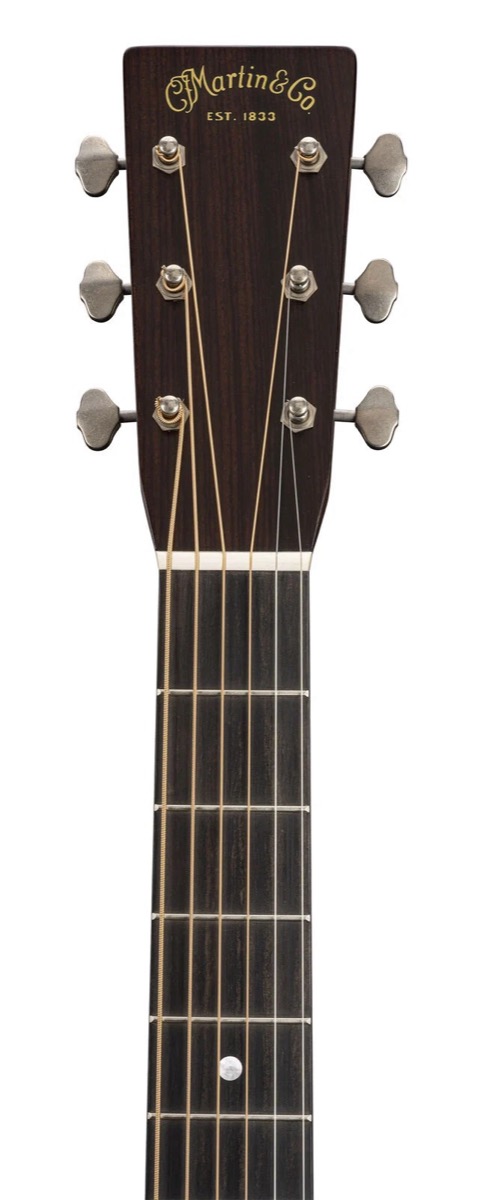 Martin Martin D-28 Street Legend - Guitars