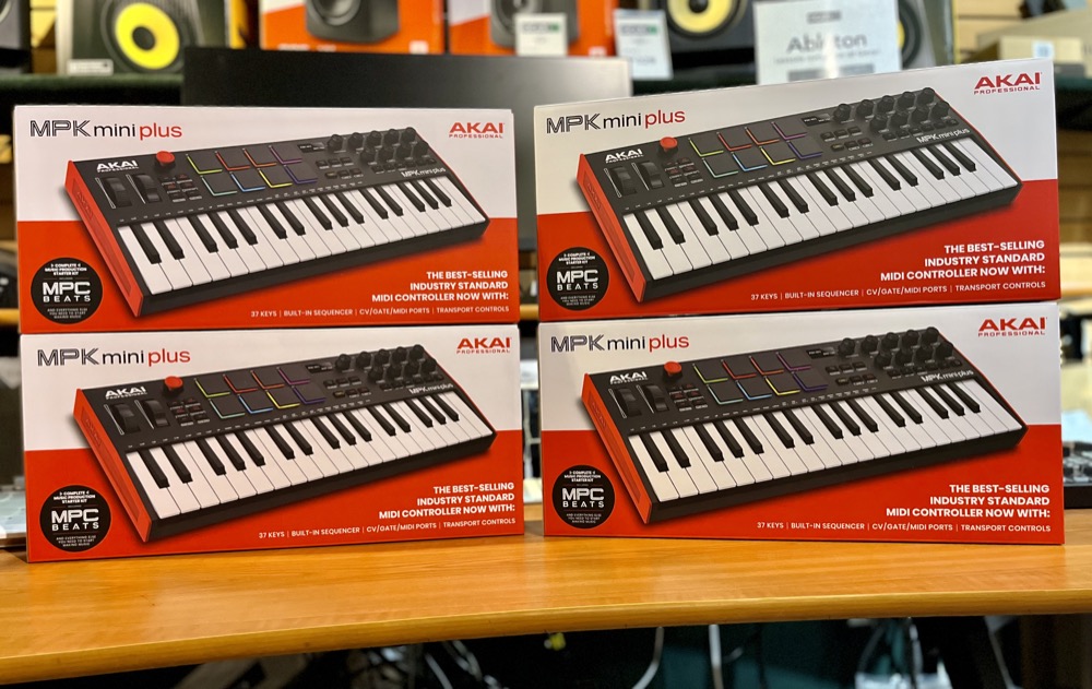 Akai Akai MPK MINI PLUS Mini Controller Keyboard - Recording