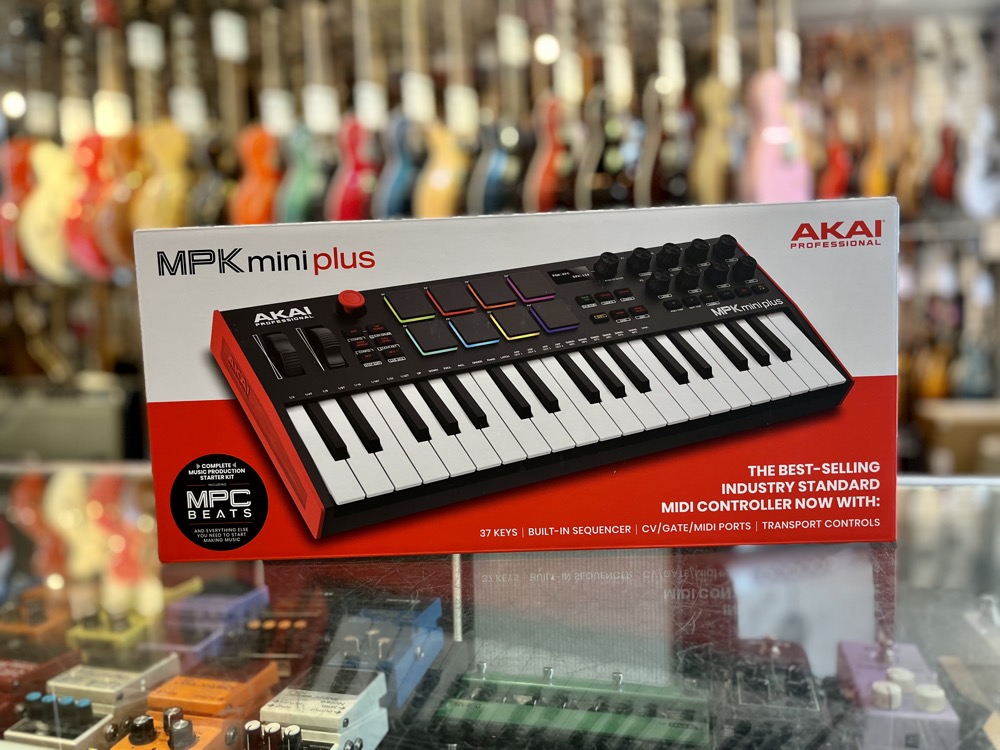 Akai Akai MPK MINI PLUS Mini Controller Keyboard - Recording