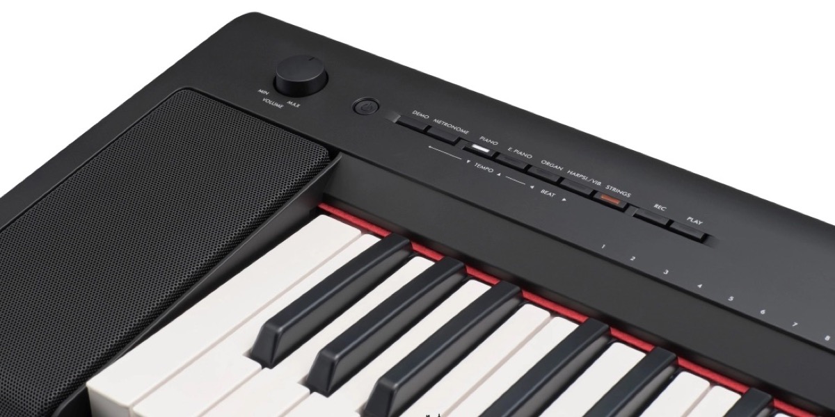 Yamaha Yamaha NP-15 Digital Keyboard 61-Key Touch Sensitive - Keyboards
