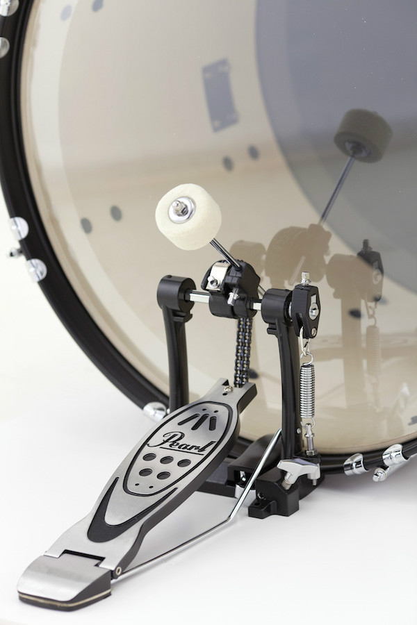 Pearl Pearl Roadshow Five Piece Kit With Hardware 22, 10, 12, 16, 14SN In Black - Drums