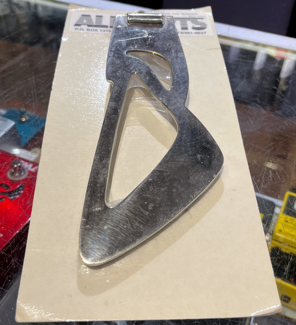 Allparts Allparts Jazz Tailpiece - Guitars