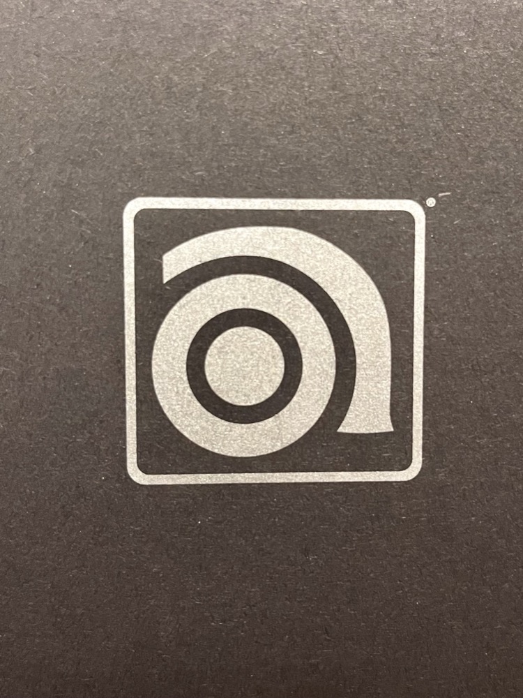 Ampeg Ampeg Venture V3 300 Watt Bass Head - Basses