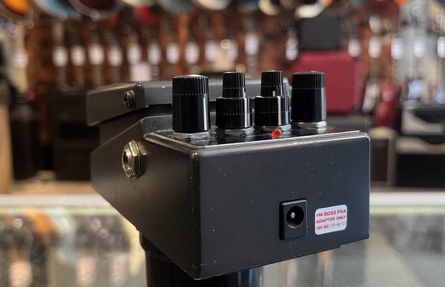 BOSS USED BOSS MT-2 Metal Zone Pedal - Used