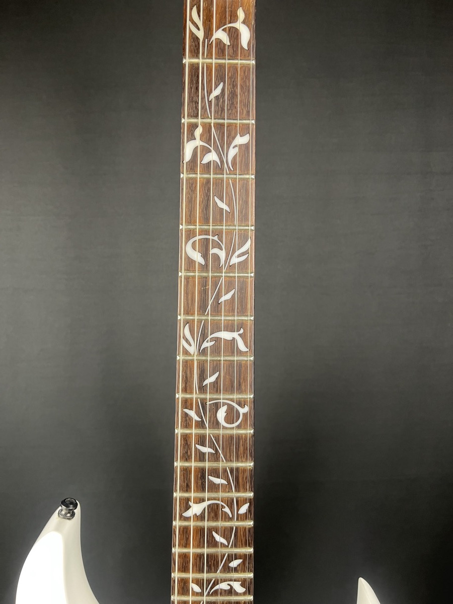 Ibanez USED Ibanez Jem JR Steve Vai Signature Jem In White - Used