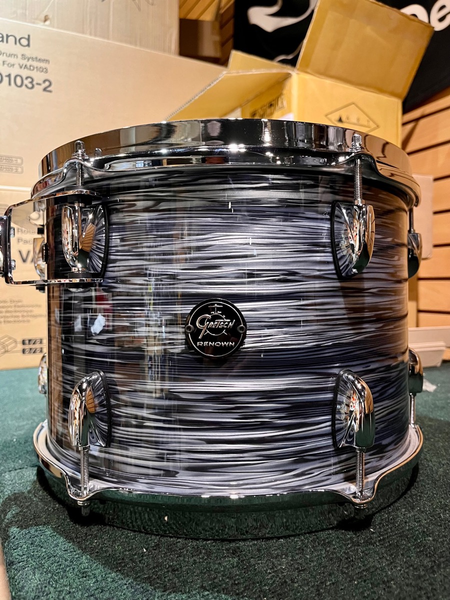 Gretsch Drums USED Gretsch Renown 3 Piece Shell Pack In Silver Oyster Pearl 24 13 16 - Drums