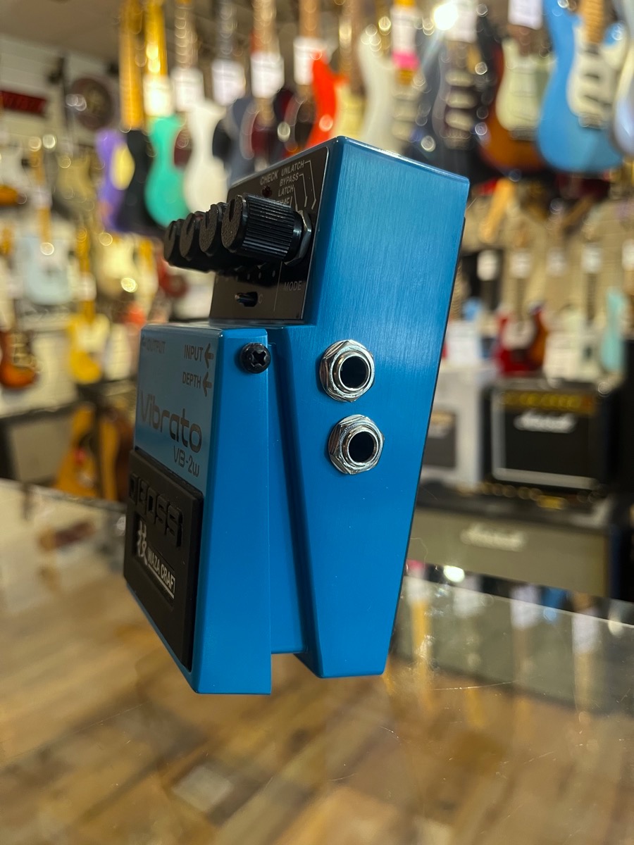 BOSS USED BOSS VB-2W Vibrato Waza Craft Pedal - Used