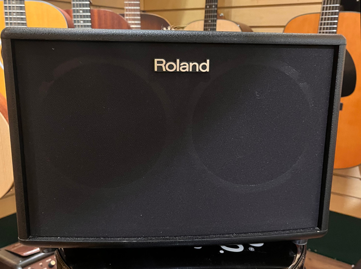 Roland USED Roland AC-60 Acoustic Amplifier w/bag - CONSIGNMENT - Used