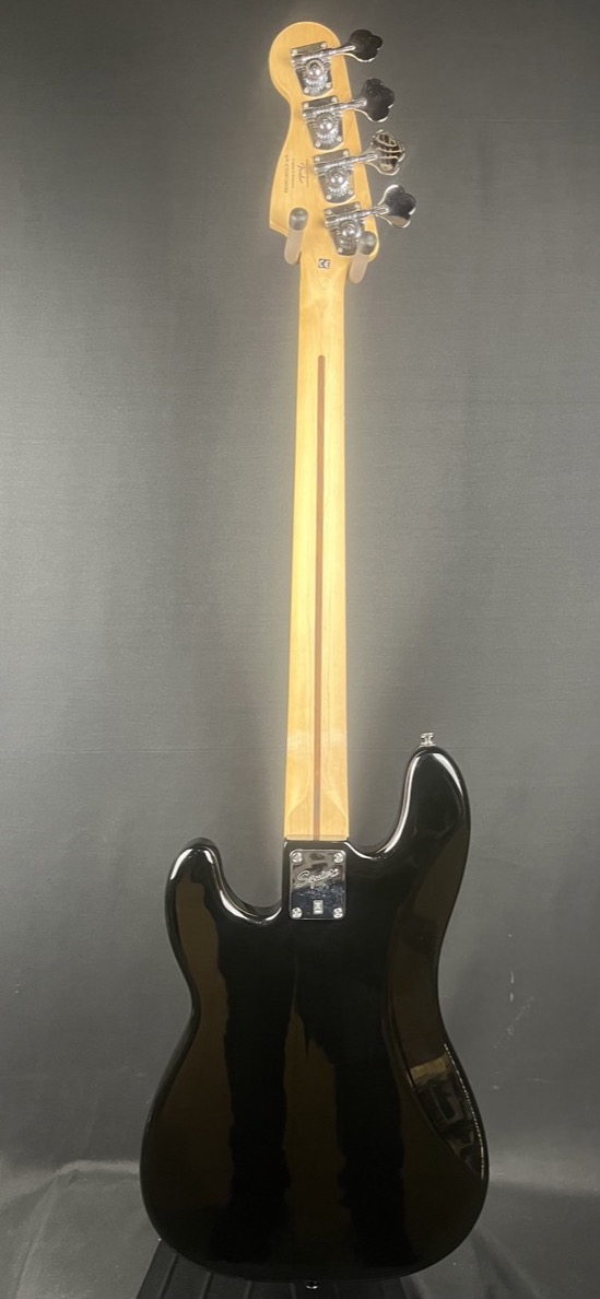 Squier USED Squier Affinity P-Bass Black w/bag - CONSIGNMENT - Used
