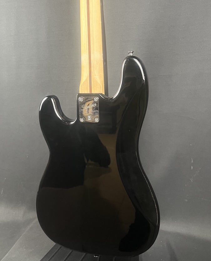 Squier USED Squier Affinity P-Bass Black w/bag - CONSIGNMENT - Used