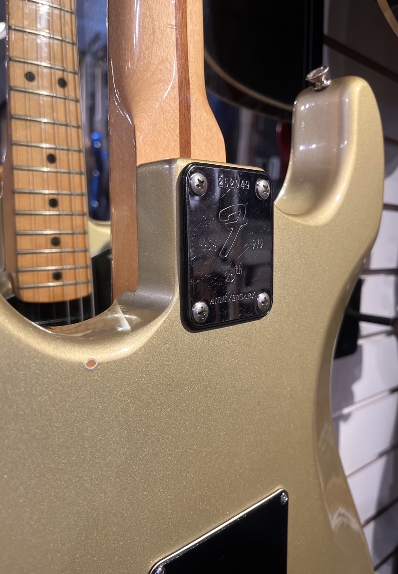 Fender USED Fender 1979 25th Anniversary Stratocaster Silver w/OHSC - Used