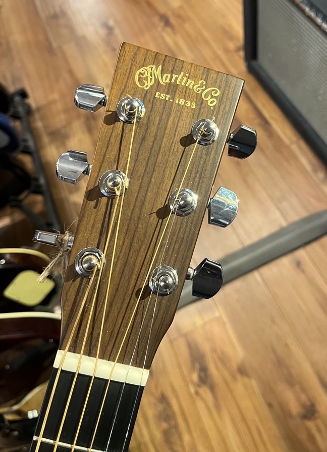 Martin USED Martin DCPA4 Performing Artist Natural w/OHSC - Used