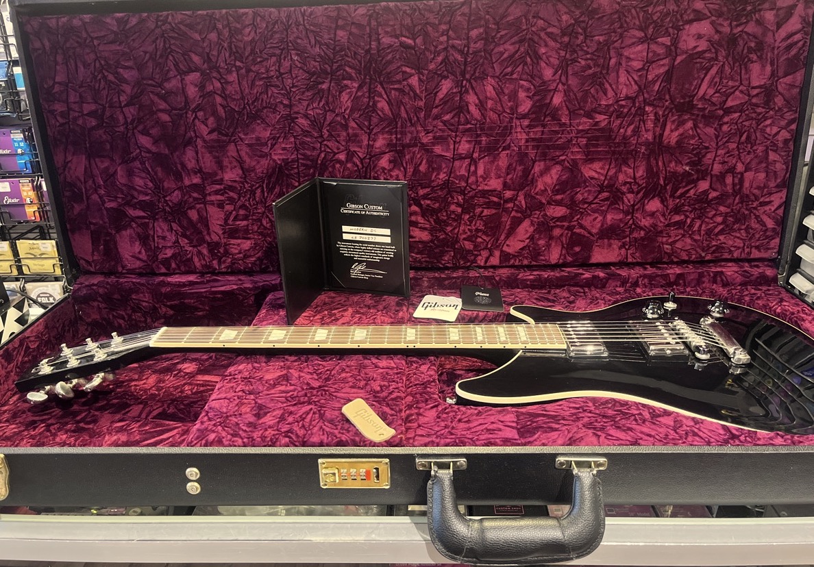 Gibson Custom Shop USED Gibson Custom Shop Modern DC Ebony w/OHSC - CONSIGNMENT - Used