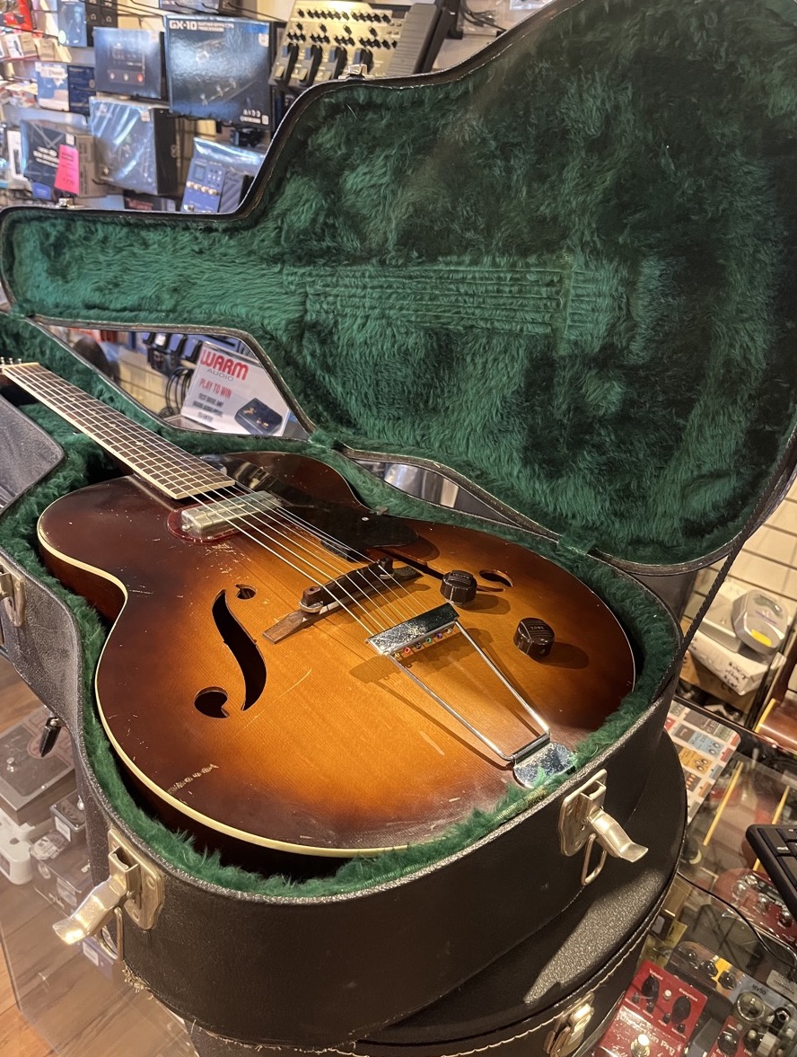 Misc USED Harmony Montgomery Wards H51 8384 Archtop Guitar P13 Pickup w/Case - Used