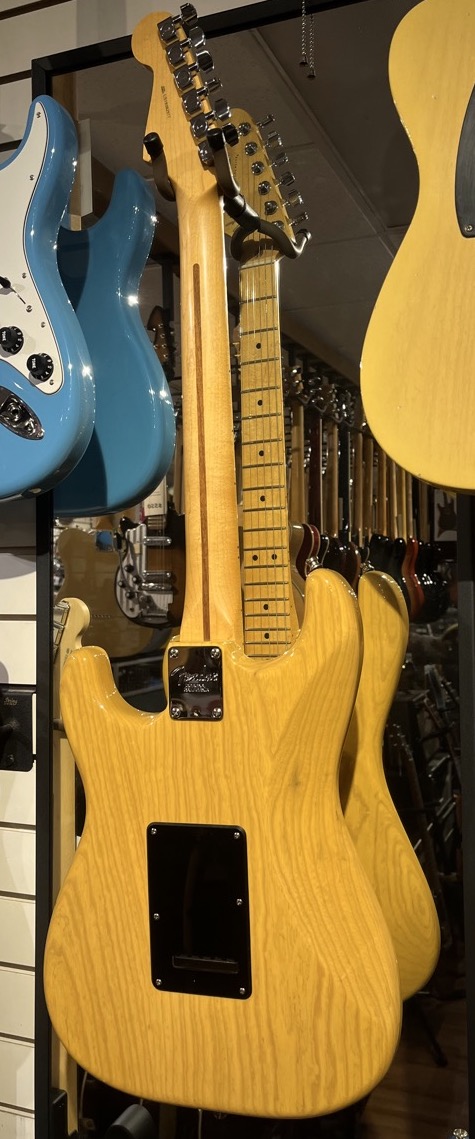 Fender USED Fender 2018 FSR American Performer Stratocaster Butterscotch w/OHSC - Used