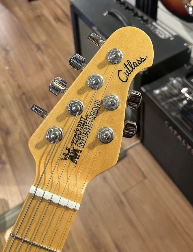 Ernie Ball USED Ernie Ball Music Man 2016 Cutlass Ivory w/OHSC - Used