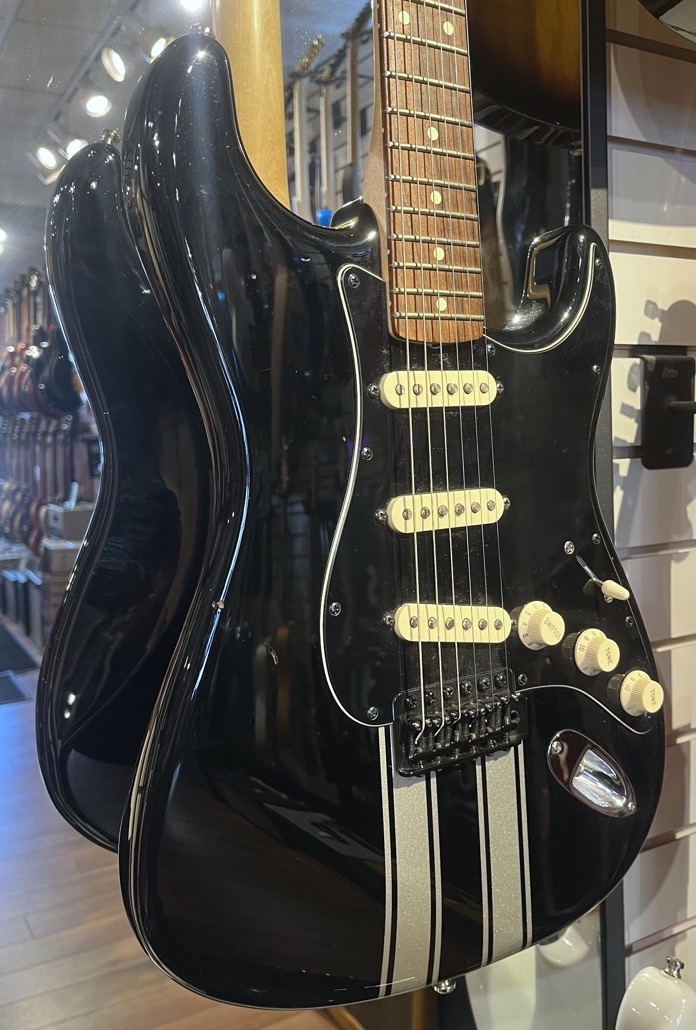 Fender USED Fender Kenny Wayne Shepherd Stratocaster w/Case - CONSIGNMENT - Used