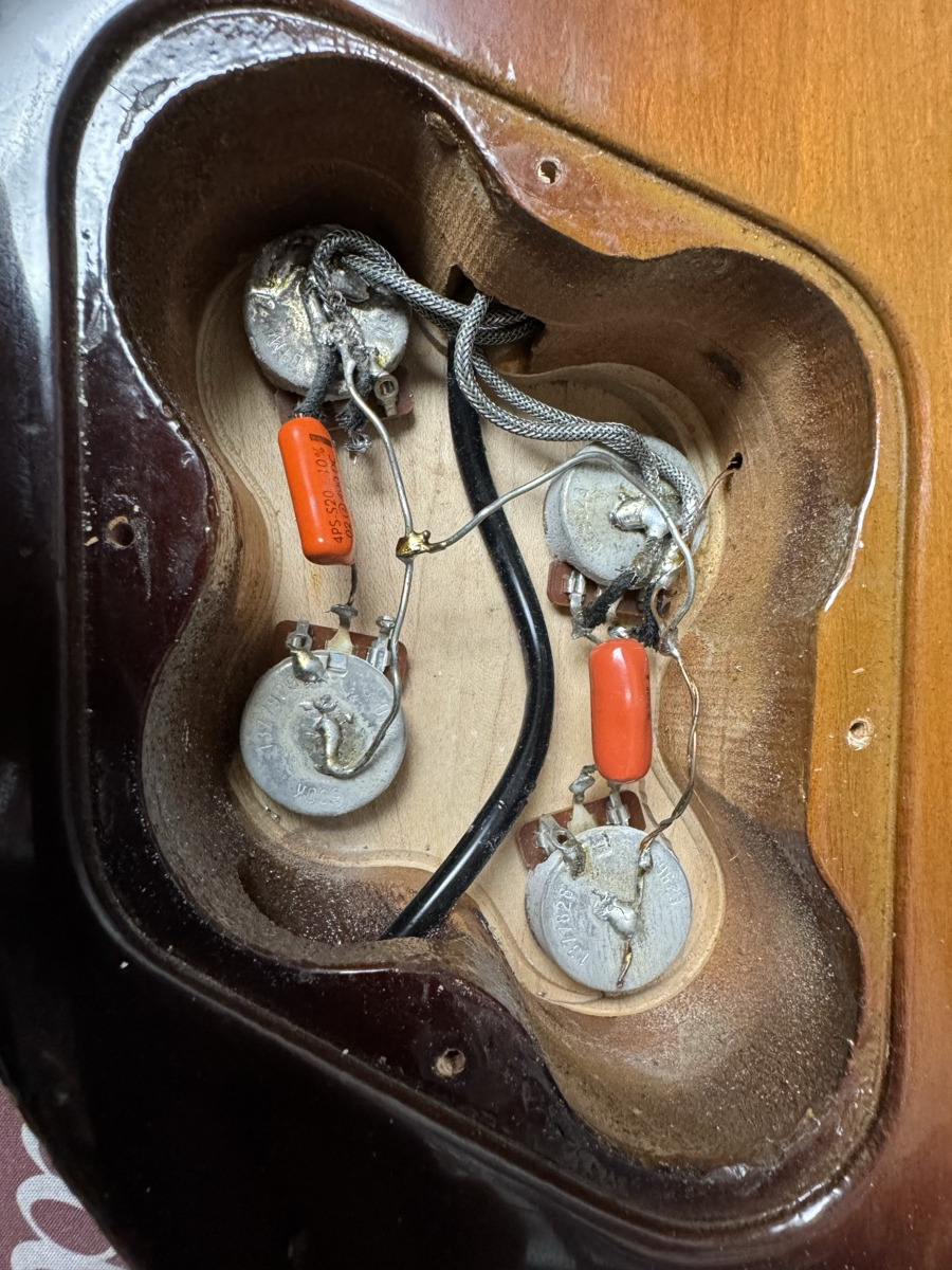 Gibson USED Gibson Les Paul Deluxe circa 1972 Tobacco Burst - CONSIGNMENT - Used