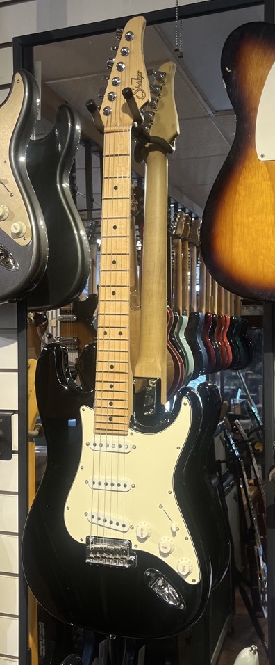 USED Suhr Classic Pro SSS Strat Style w/Bag  &hellip;