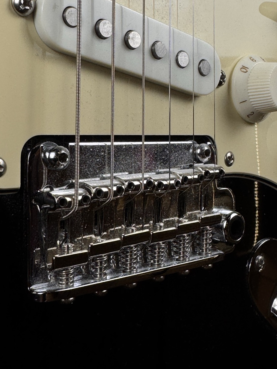 Misc USED Suhr Classic Pro SSS Strat Style w/Bag - CONSIGNMENT - Used