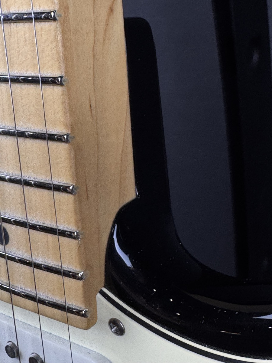 Misc USED Suhr Classic Pro SSS Strat Style w/Bag - CONSIGNMENT - Used