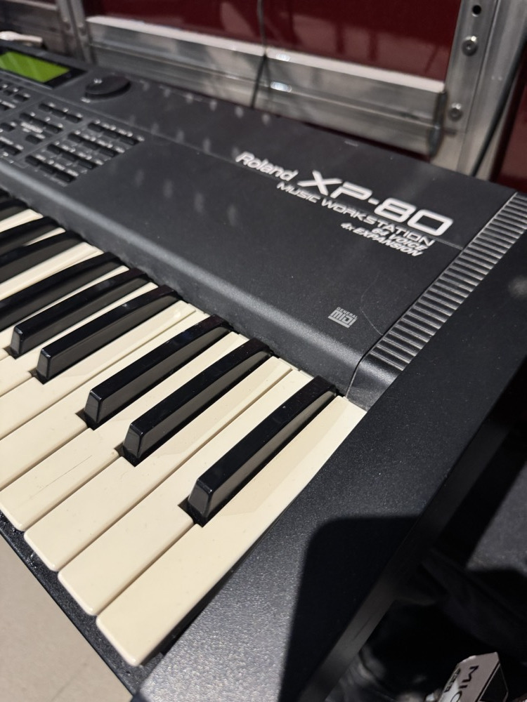 Roland USED Roland XP-80 76 Key Synth, Bag, Fully Serviced, New Battery - CONSIGNMENT - Used