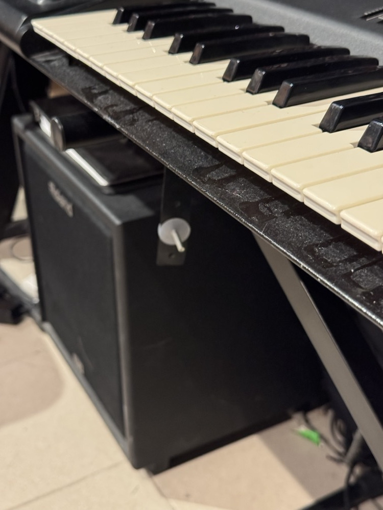 Roland USED Roland XP-80 76 Key Synth, Bag, Fully Serviced, New Battery - CONSIGNMENT - Used