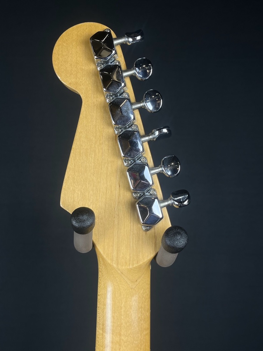 Fender USED Fender 1993 Duo Sonic Short Scale Electric Torino Red w/bag - Used