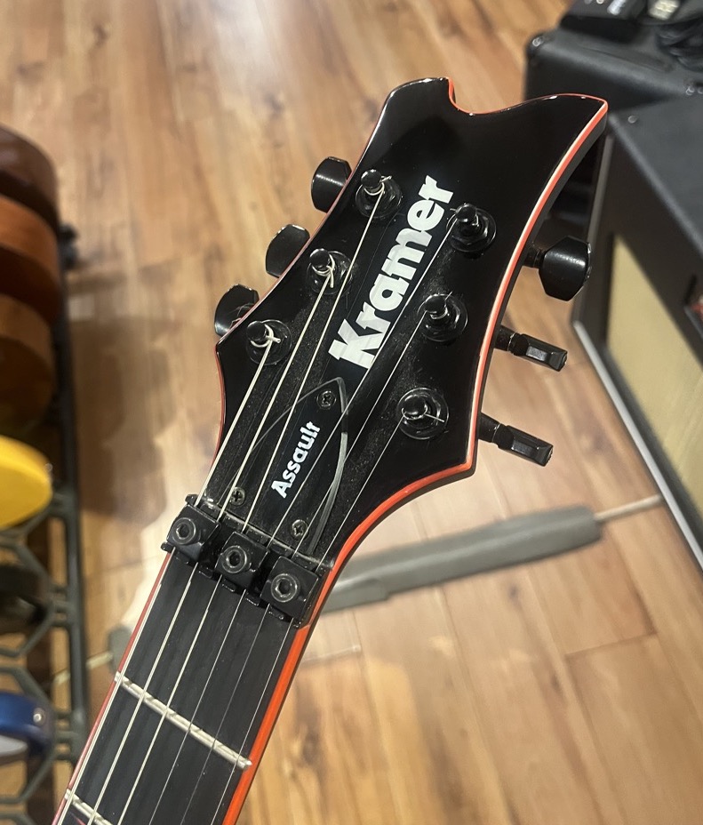 Kramer USED Kramer Assualt T220 Ebony with D-Tuner - Used