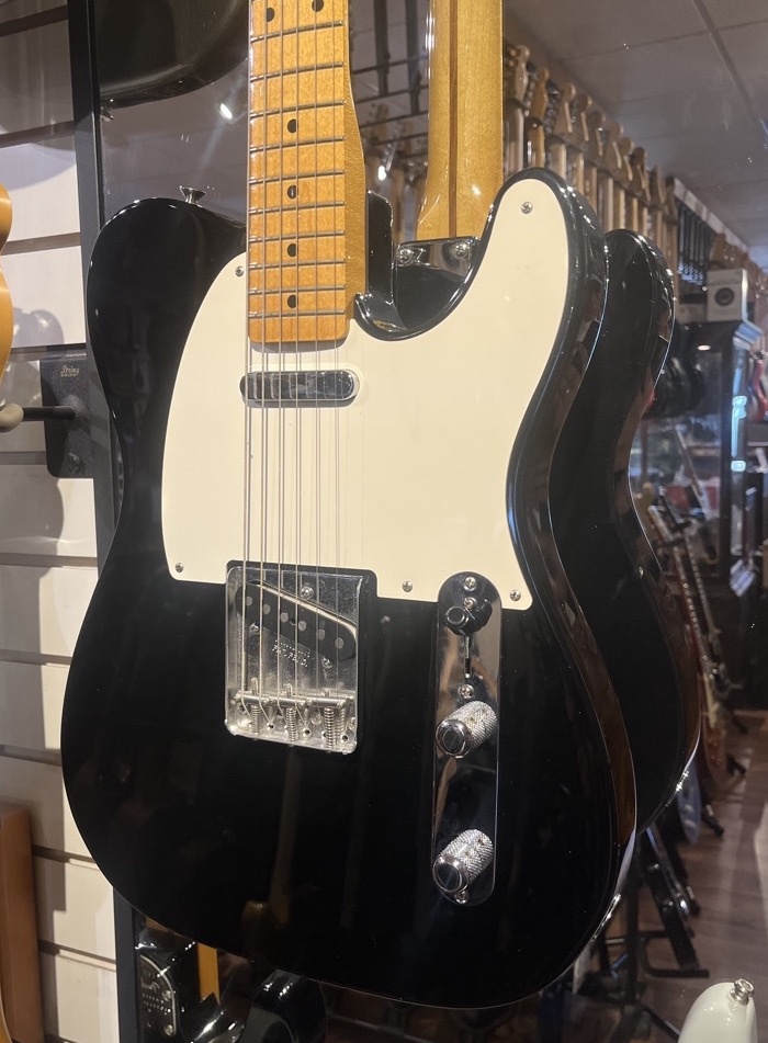 Fender USED Fender 2010 50's Classic  Series Telecaster Black, Maple Neck MIM - Used