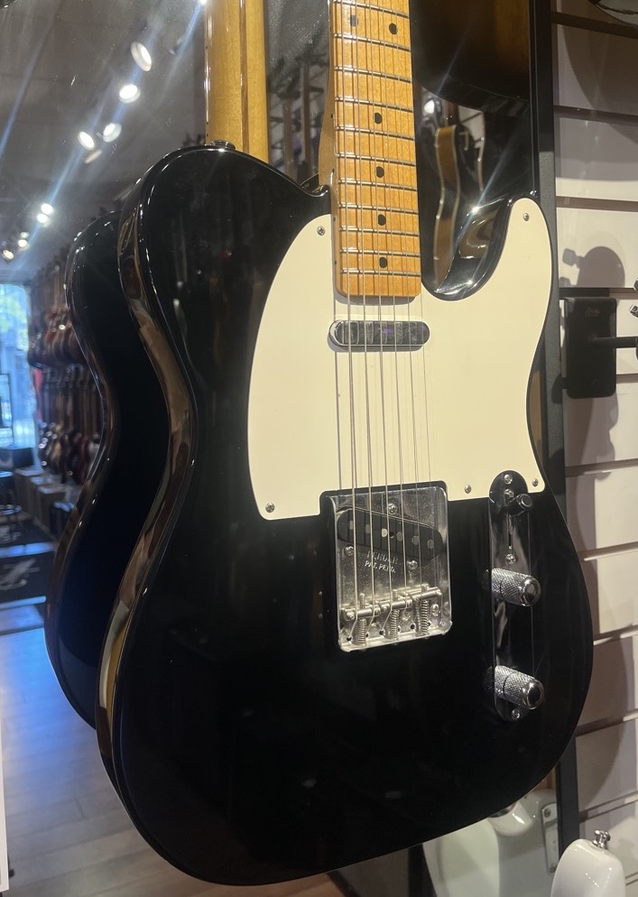 Fender USED Fender 2010 50's Classic  Series Telecaster Black, Maple Neck MIM - Used