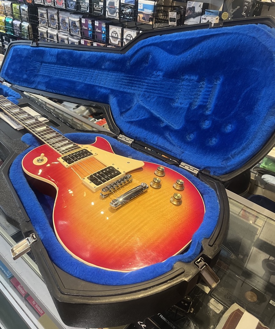 USED Gibson 1981 Les Paul Standard Cherry  &hellip;