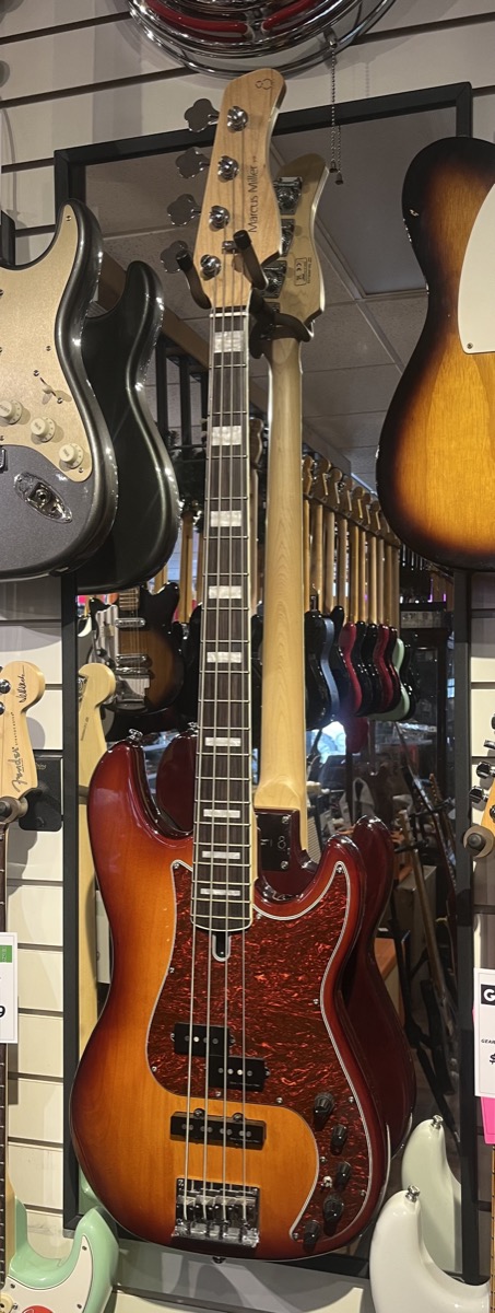 USED Sire Marcus Miller P7 Active Passive Bass