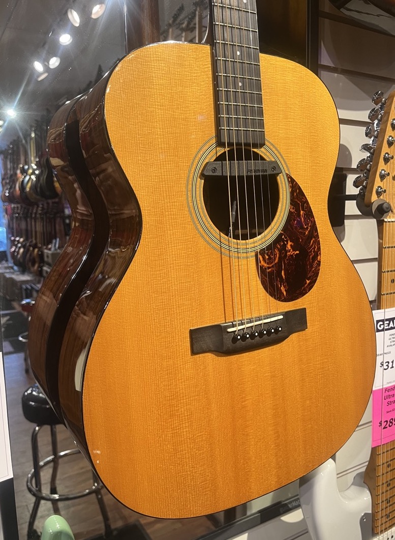 Martin USED Martin OM-21 2014 With OHSC - Used