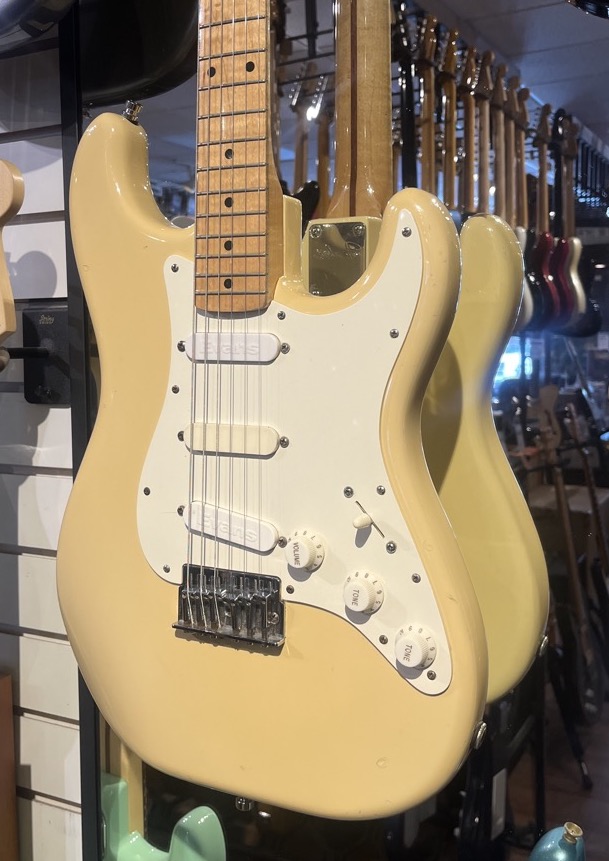 Fender USED Fender Squier 83/86 Stratocaster Standard Olympic White - Used