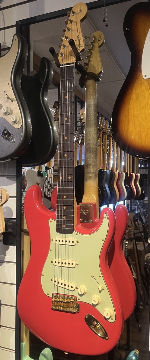 Fender USED Fender Custom Shop '59 Strat Journeyman Relic, Fiesta Red - CONSIGNMENT - Used